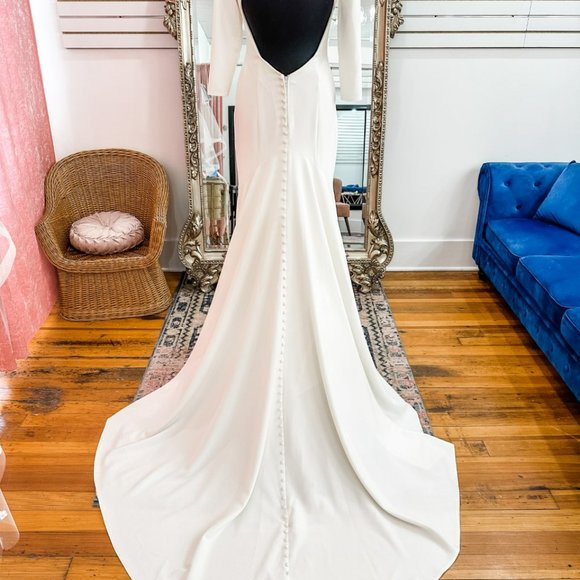 Brand New Allure #3401, New Wedding Dress, White Dress, Wedding Gown Size 8 - Picture 7 of 13